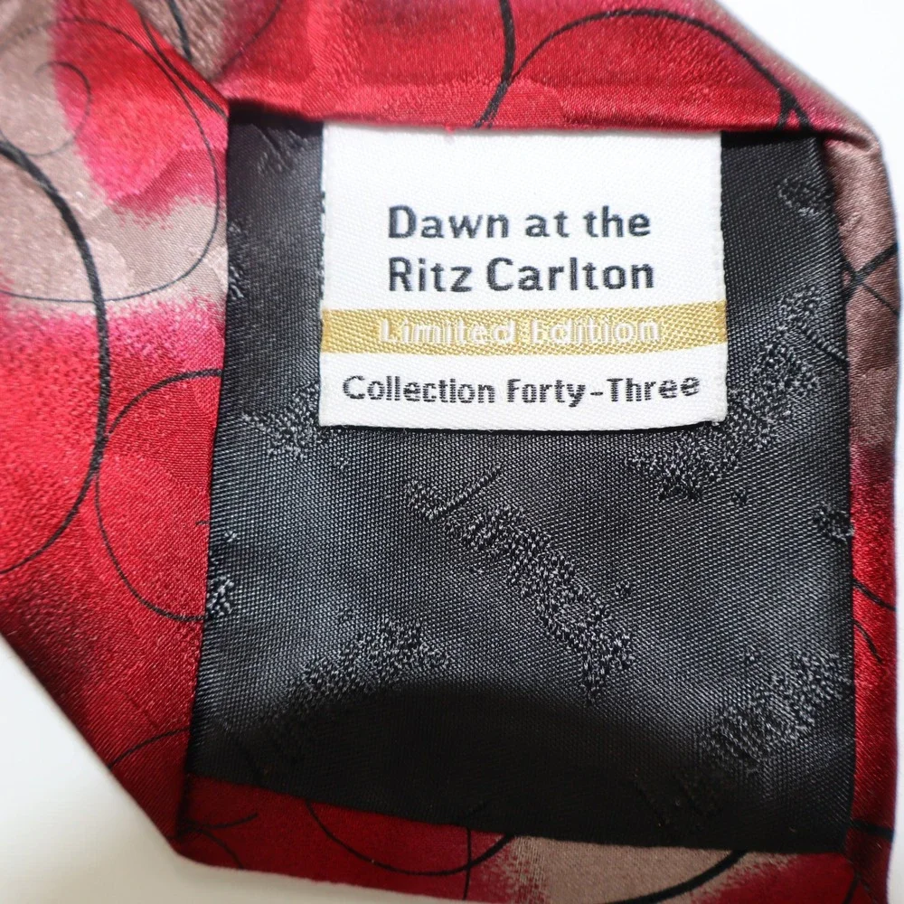 J. Garcia Silk Tie Mens One Size Red Grey Dawn at the Ritz‎ Collection 43 LE